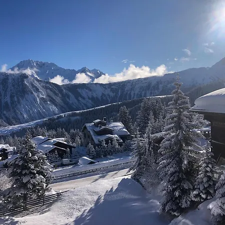 1850 - 4 Personnes - Aux Pieds - Wifi Gratuit *